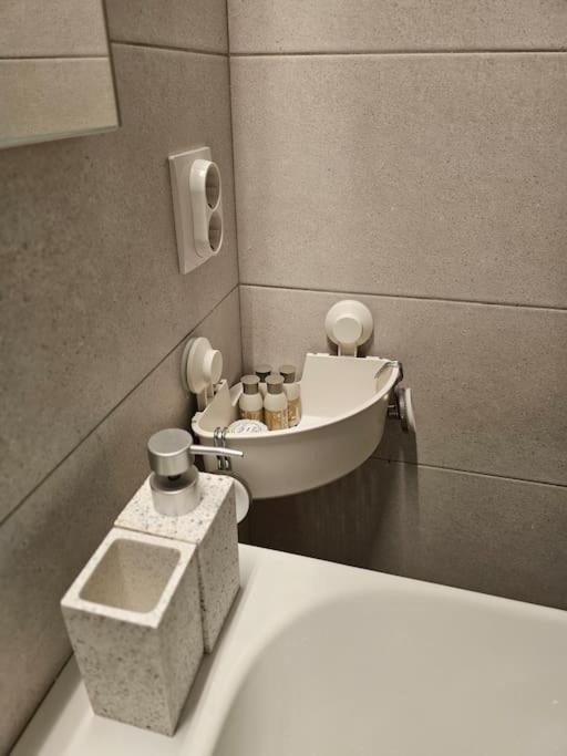 Ewa Green Towers Питешти Экстерьер фото
