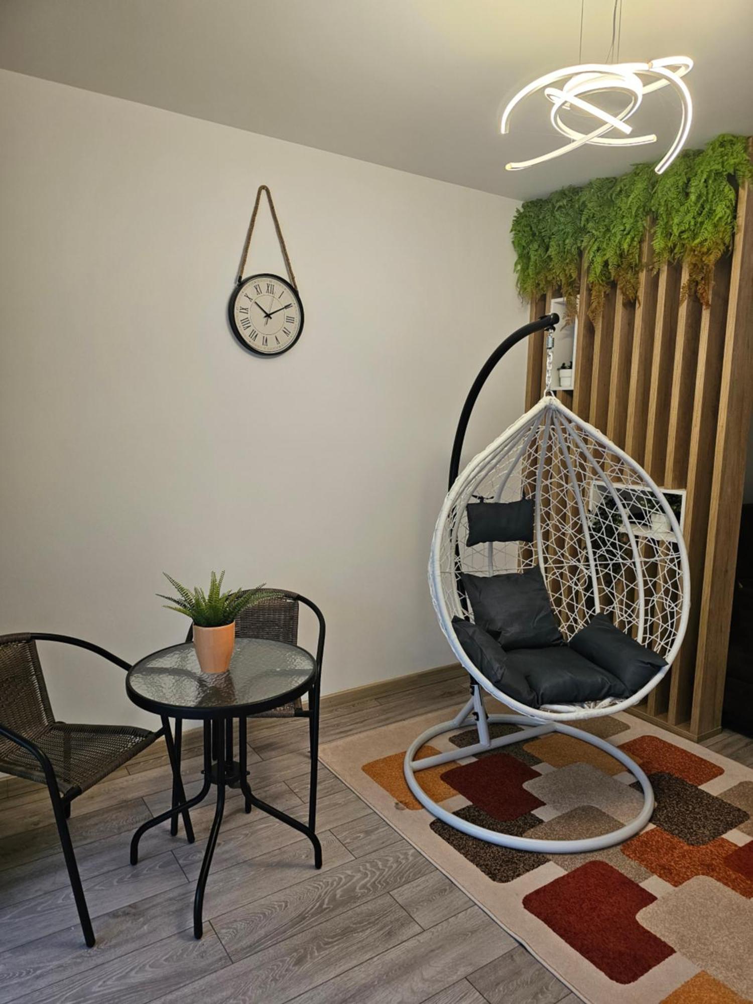 Ewa Green Towers Питешти Экстерьер фото